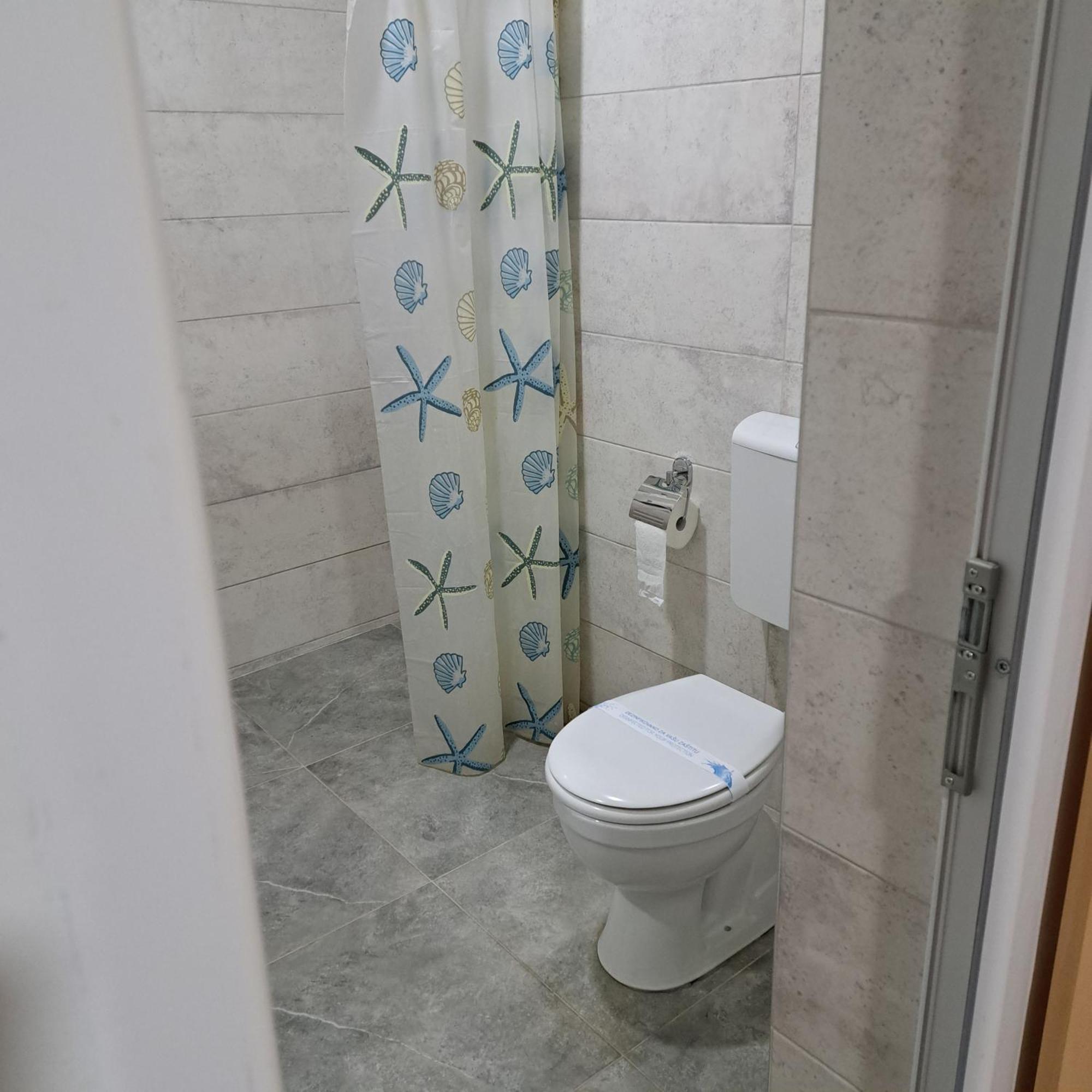 Libero Apartmani Surcin Bagian luar foto